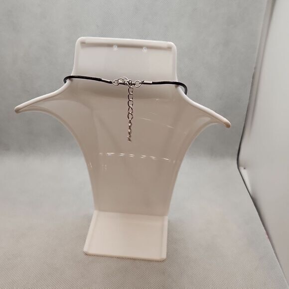 Natural Aventurine Quartz Crystal Pendant Irregular Rough Green Stone Healing - Picture 4 of 4